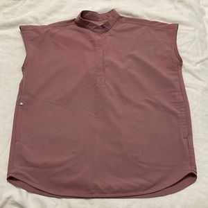 FIGS Raefala scrub top in Mineral Mauve size XXS